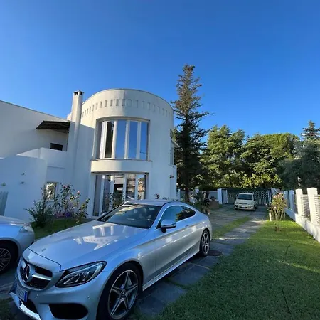 Residenza Margot ベッド・アンド・ブレックファスト Quattromiglio