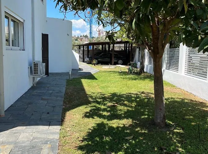 Residenza Margot 3* Quattromiglio