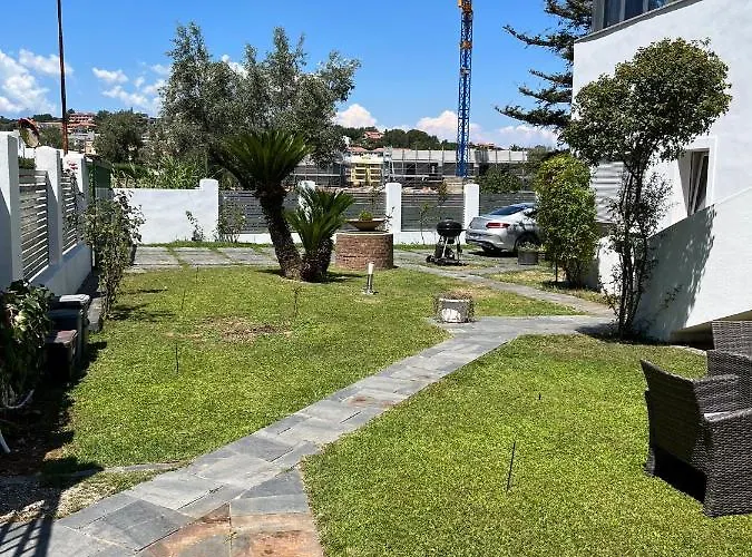 Alojamento de Acomodação e Pequeno-almoço Residenza Margot 3*