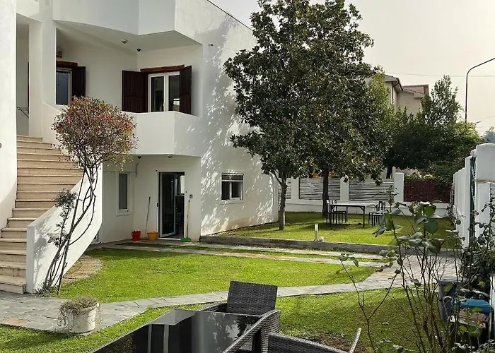 Alojamento de Acomodação e Pequeno-almoço Residenza Margot Quattromiglio